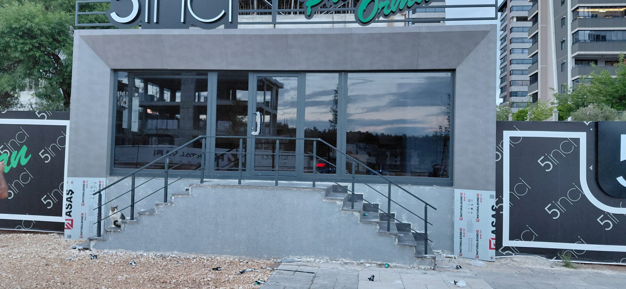 Mimari Alüminyum ve Isıcamlı Cam Balkon Sistemleri